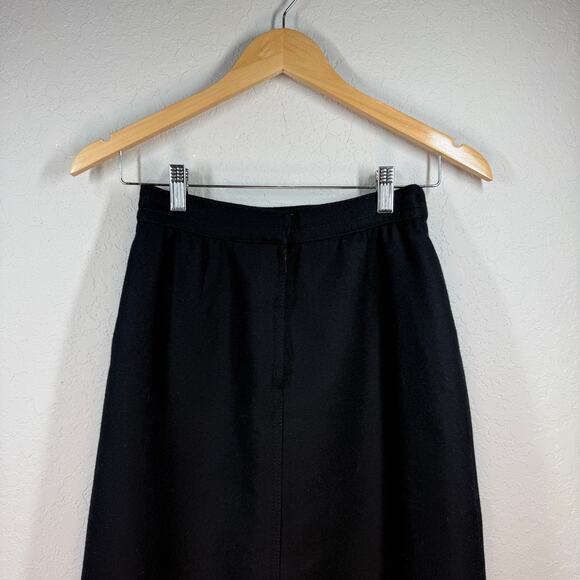 Women's Vintage Louis Feraud 100% Wool A-Line Skirt Size 36 Small - Picture 9 of 9